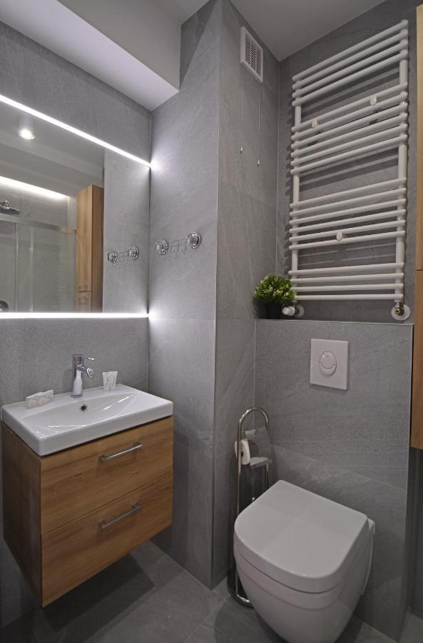 Apartamenty Bryza - Osiedle Matejki 1B Свиноуйсьце Экстерьер фото